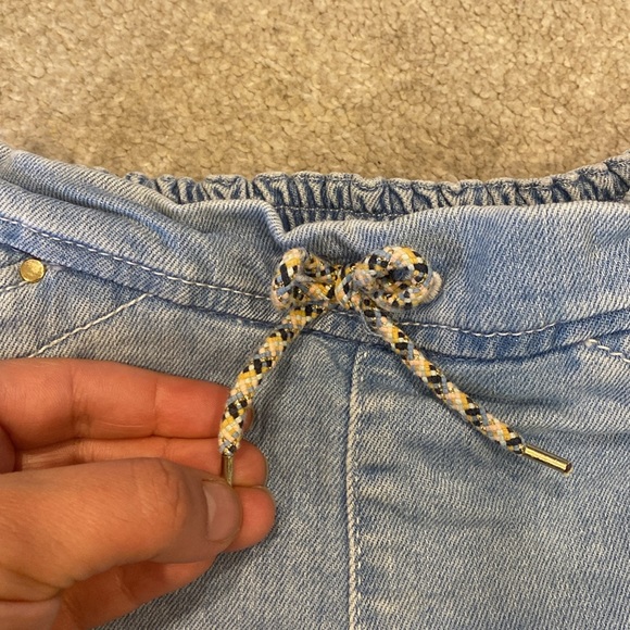 CHLOE LIGHT DENIM SHORTS Navy 6 - Picture 2 of 7